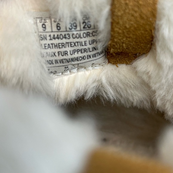 Skechers Women's On the GO Joy Winter Ankle Boots Faux Fur Chesnut Sz 9M XLNT! - Picture 15 of 16